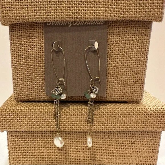 Tommy Bahama Jewelry Nwt Tommy Bahama Earrings Linear Pearl